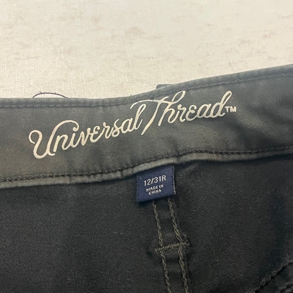 Universal Threads dark Olive Green high waisted button fly chino Pants. GUC! - Picture 3 of 7